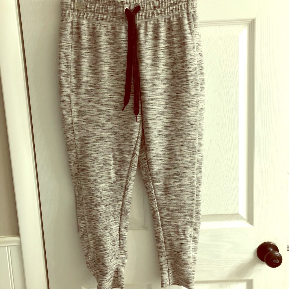 Women’s joggers